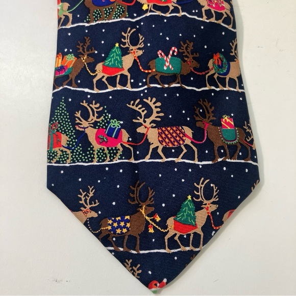 Alynn Neckwear "Christmas Reindeer" Creative American Designs Multicolor - Picture 4 of 5